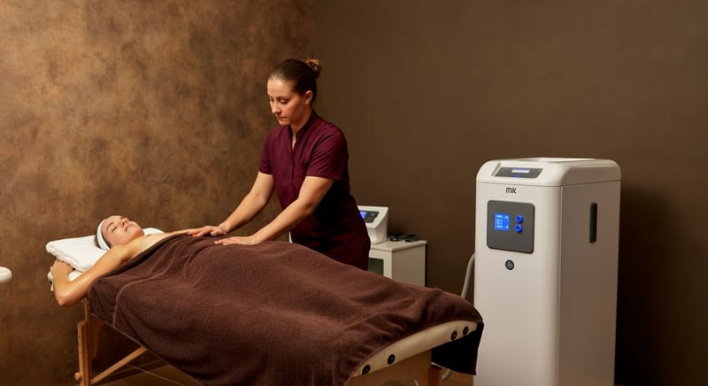 Massage therapy for pain relief and relaxation at Vitalica